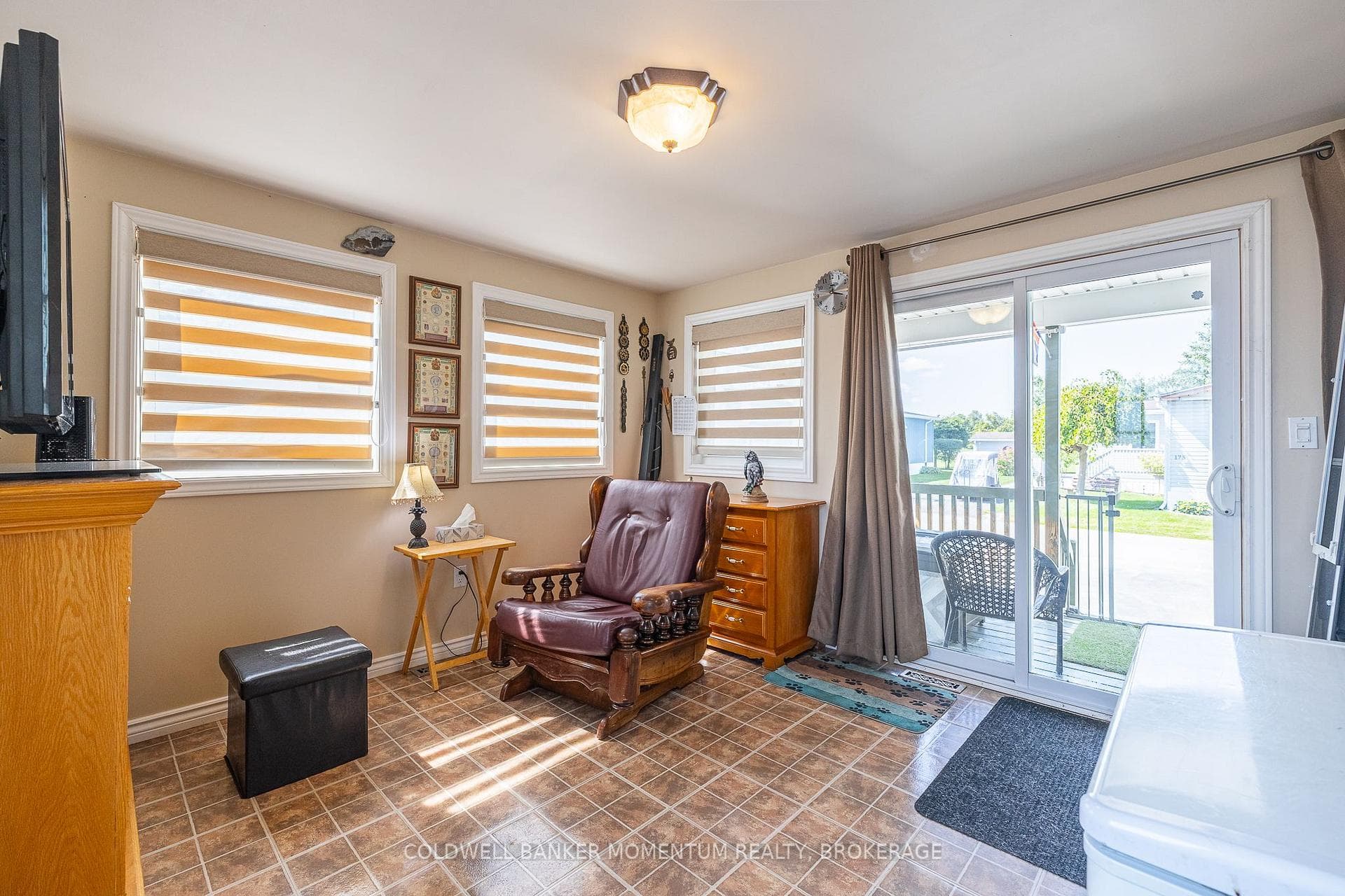 3033 Townline Road Unit 202 photo 20