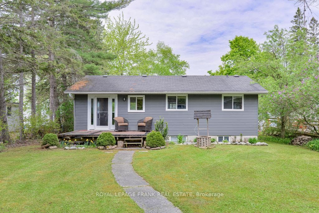 117 Campbell Beach Road photo 1