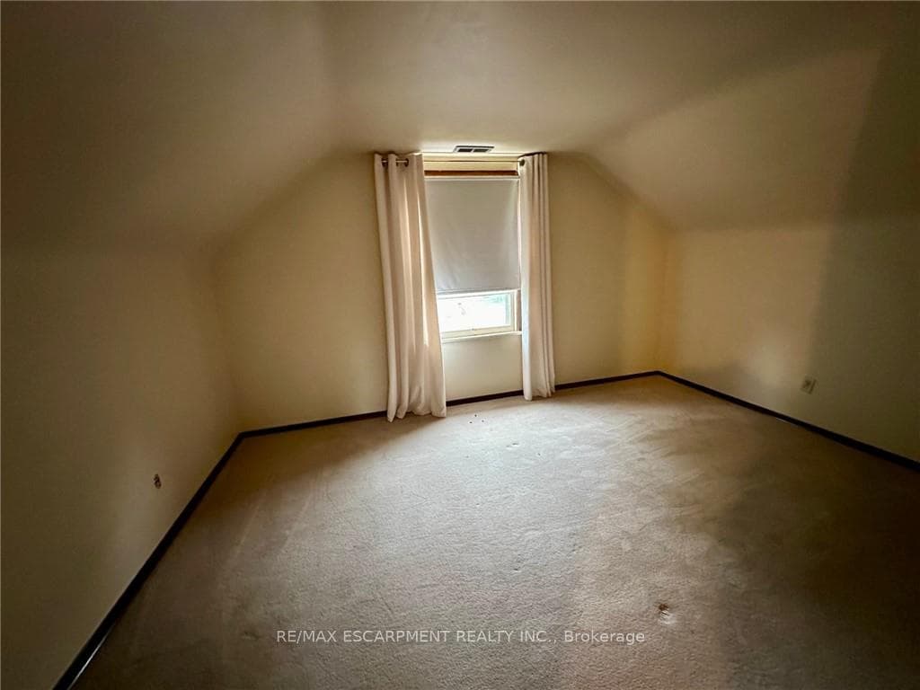 120 Lake Avenue photo 15