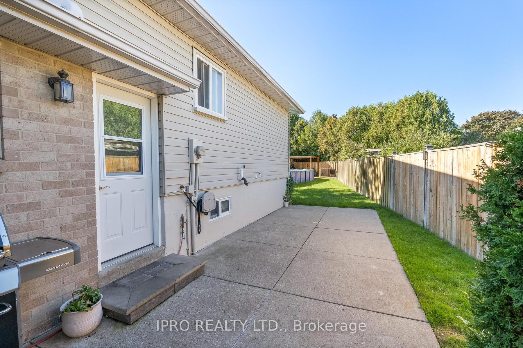 43 Lorne Scots Drive photo 19