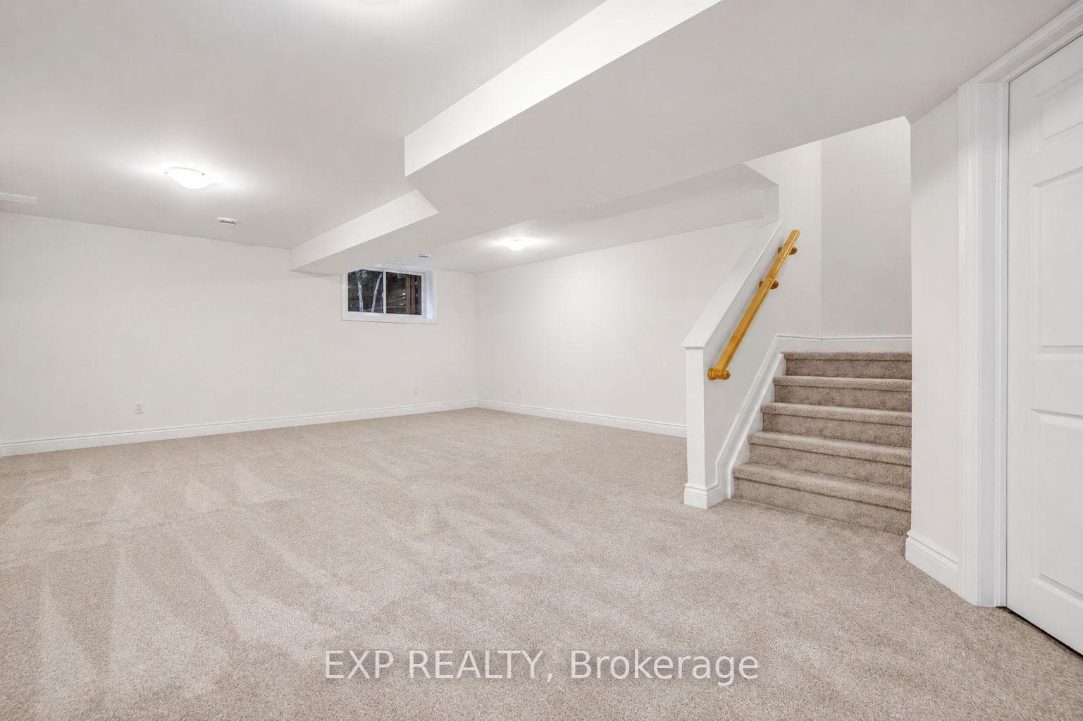145 DION Avenue photo 28