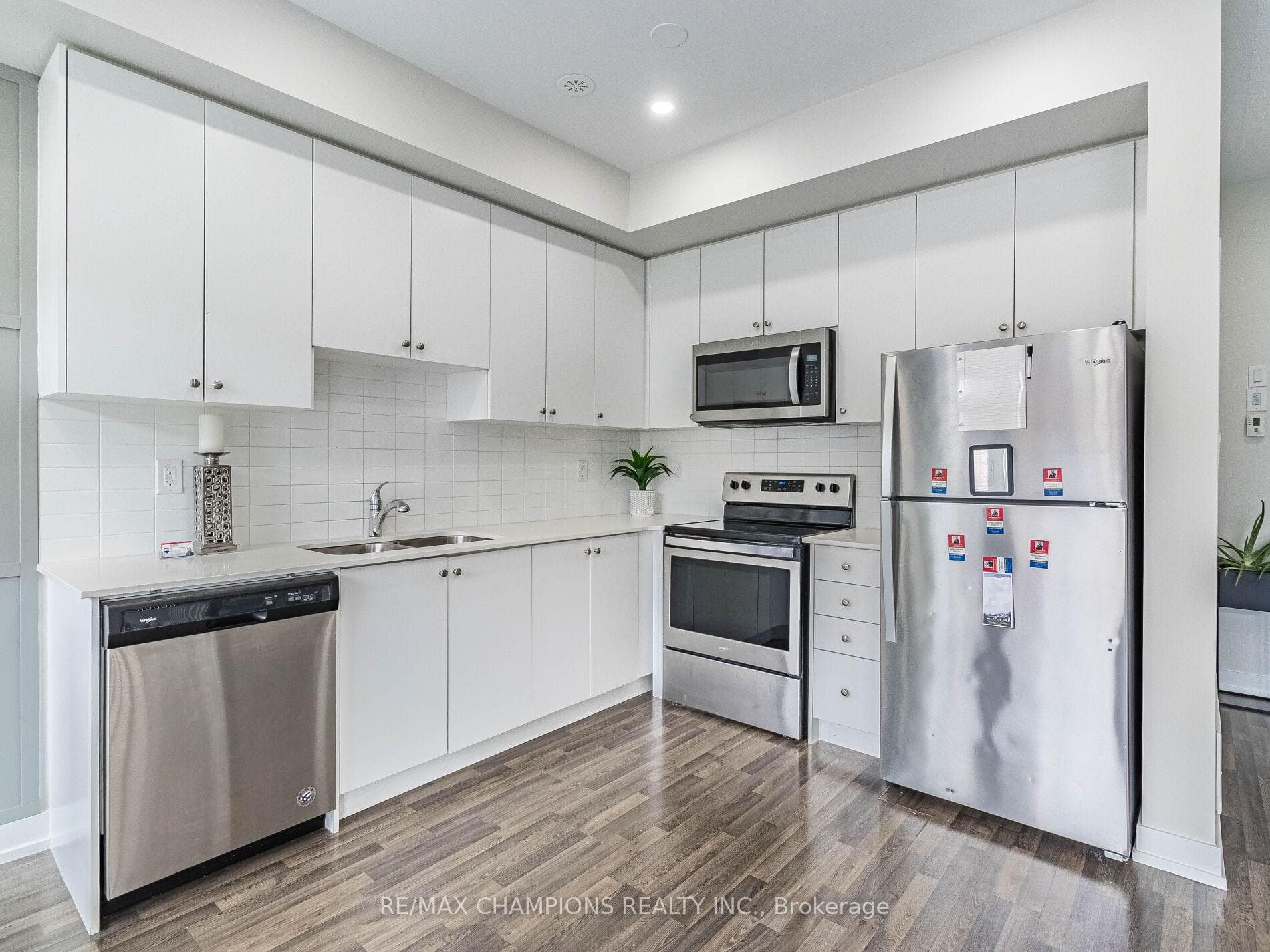 6 Hearne Street photo 12