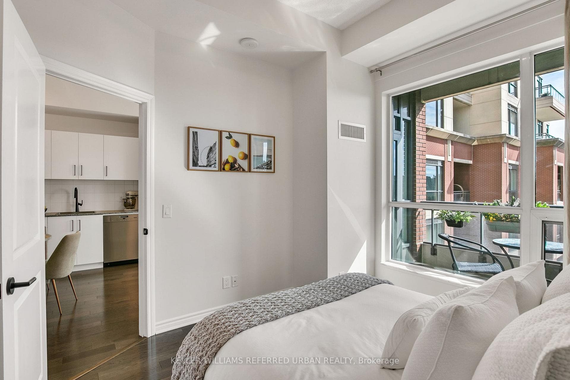 23 Glebe Road Unit 725 photo 23