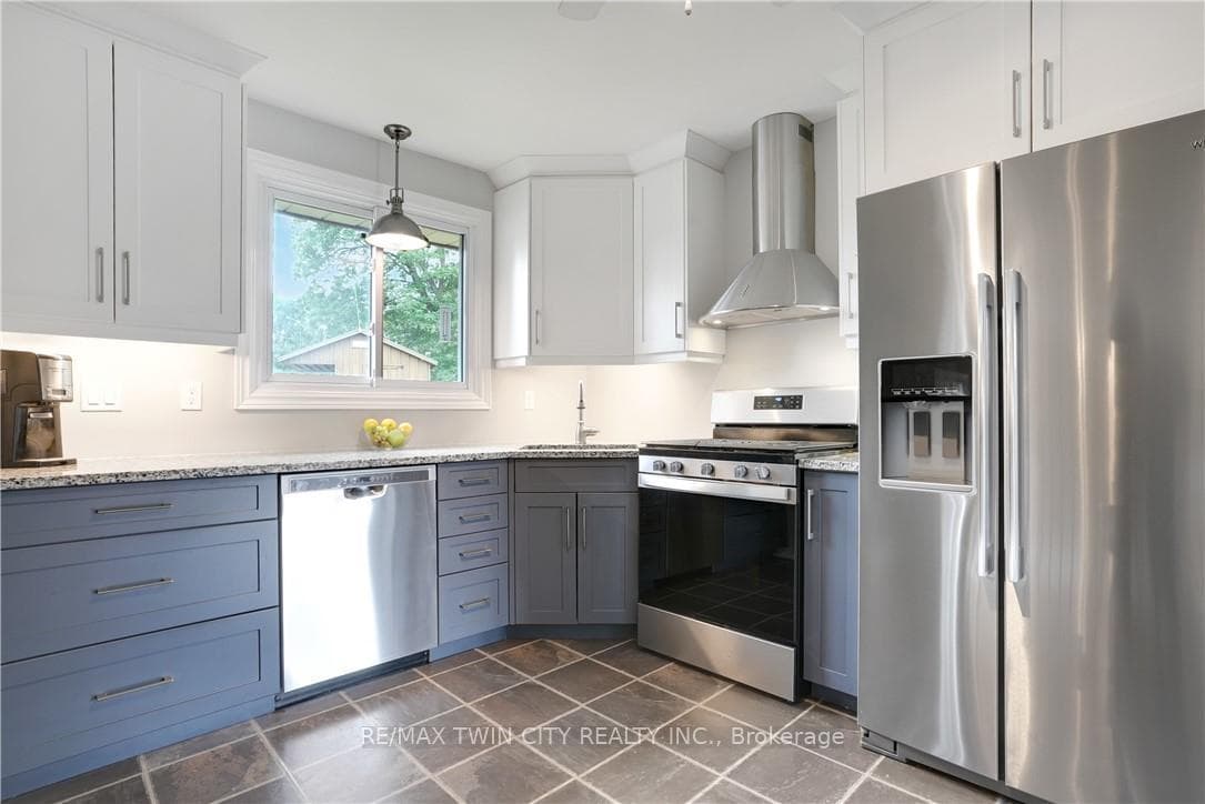 46 Chippewa Avenue photo 8