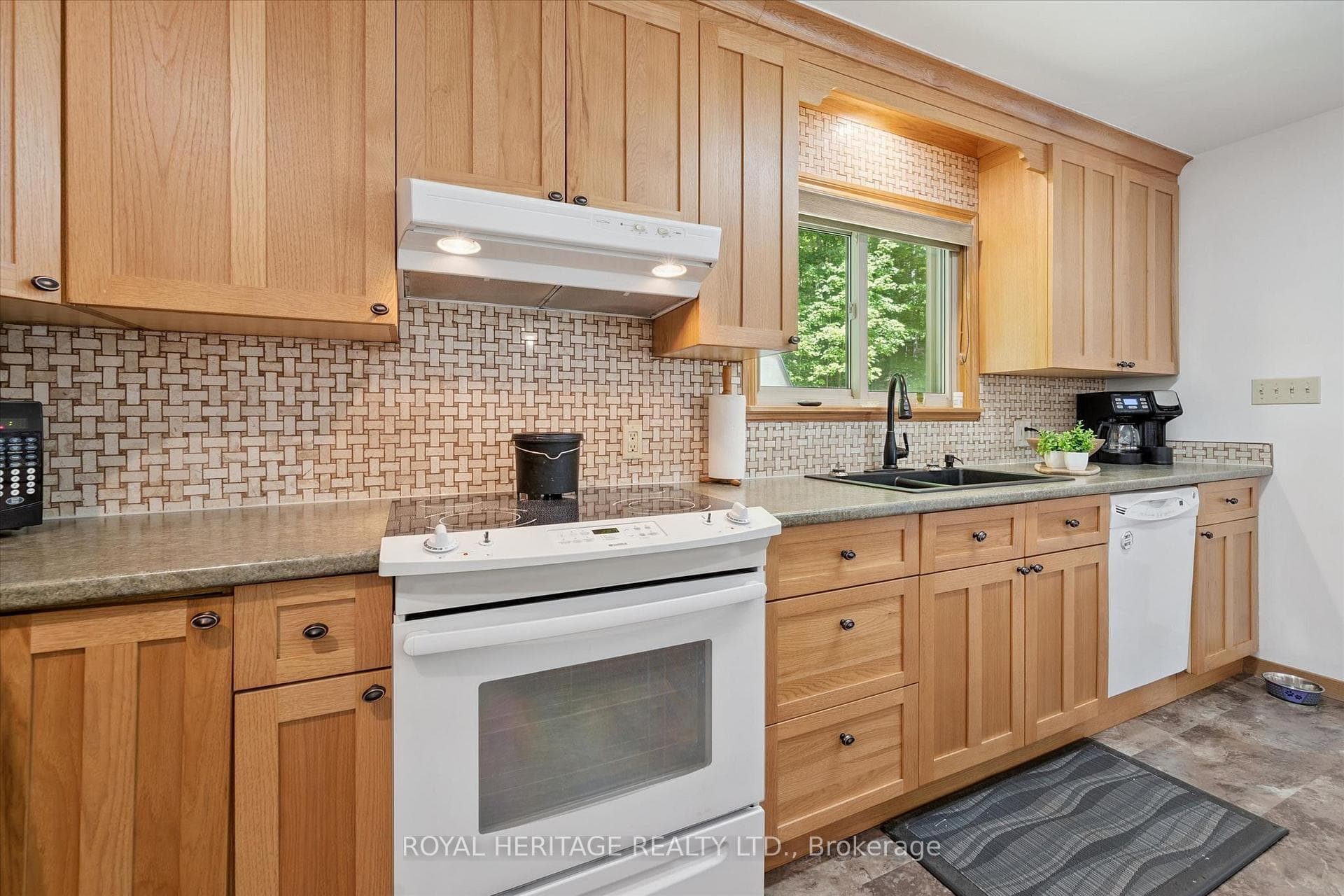 614 Sieber Road photo 12
