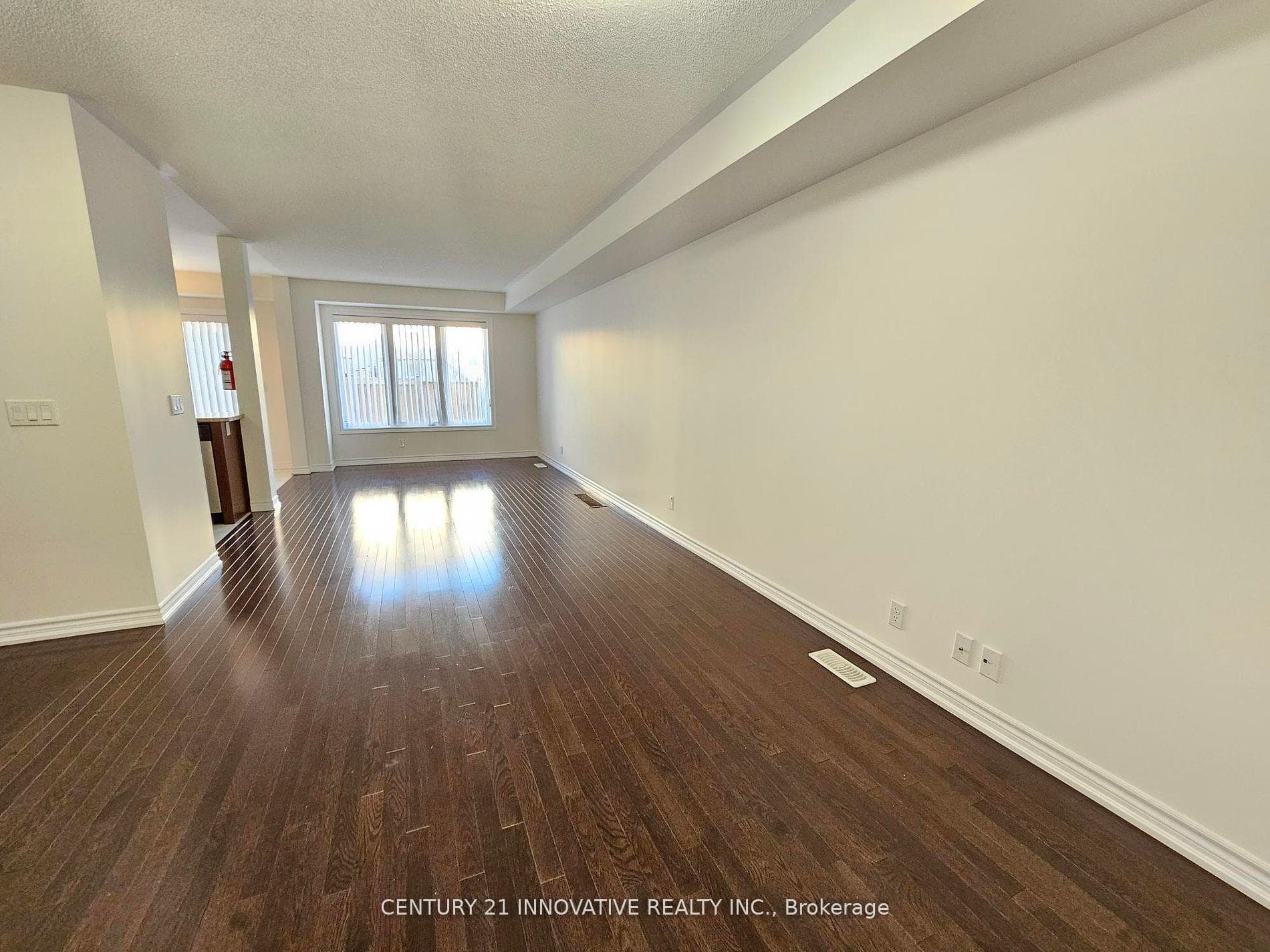 2469 Hill Rise Court photo 2