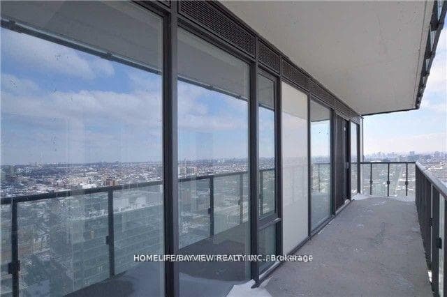 101 Peter Street Unit 1411 photo 6