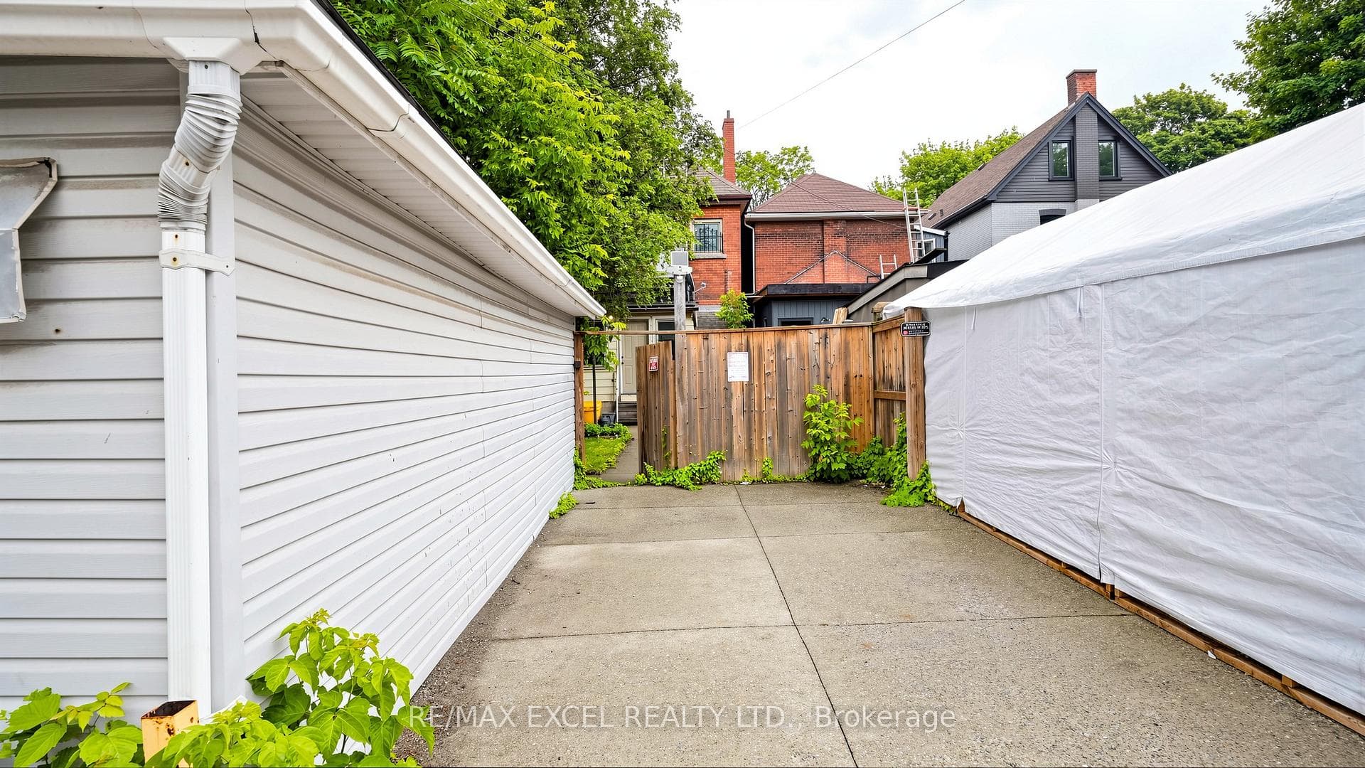 259 Victoria Avenue photo 44
