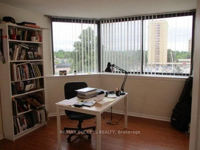 1230 Marlborough Court Unit 408 photo 18