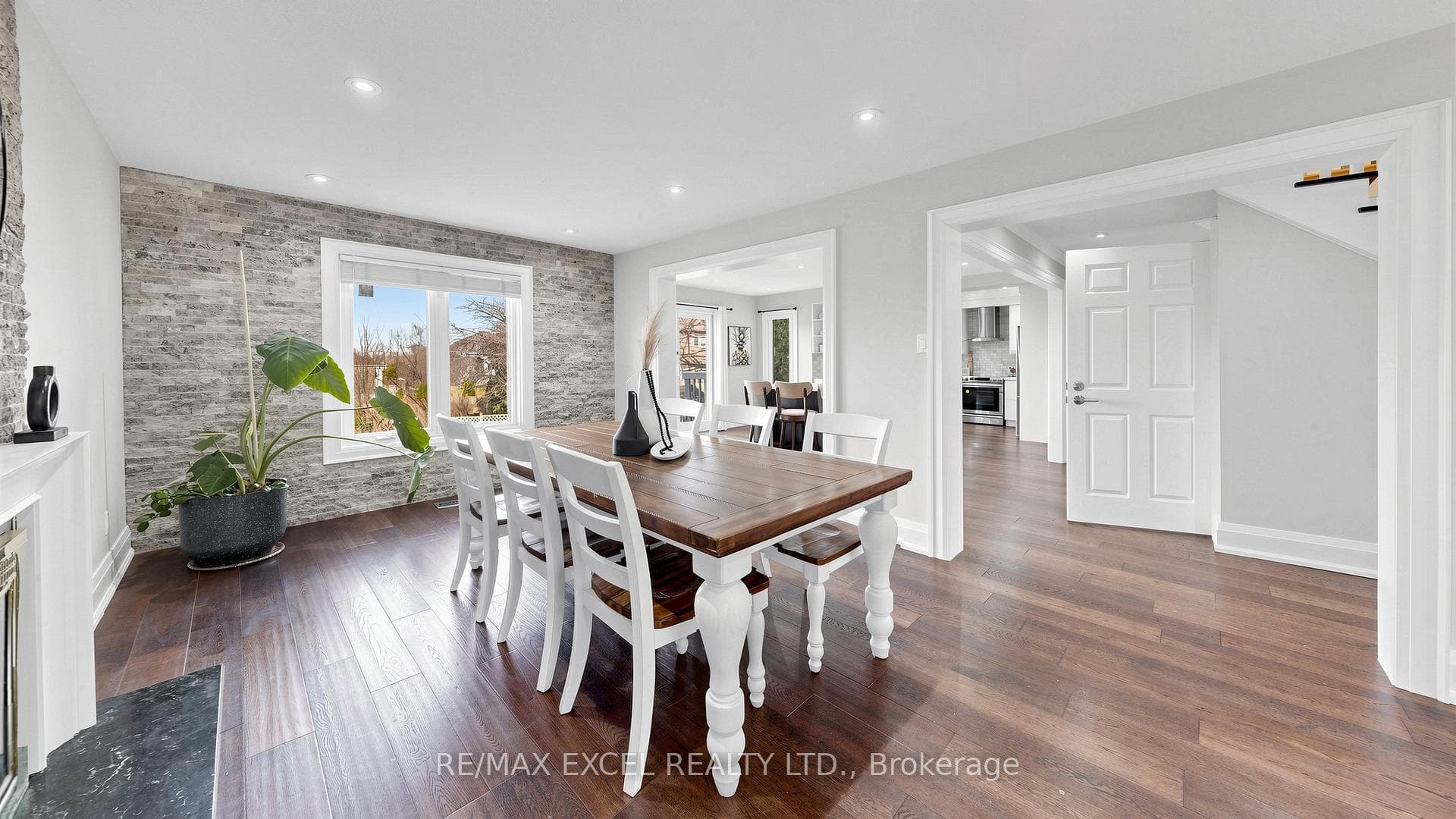 43 Piccadilly Road photo 6