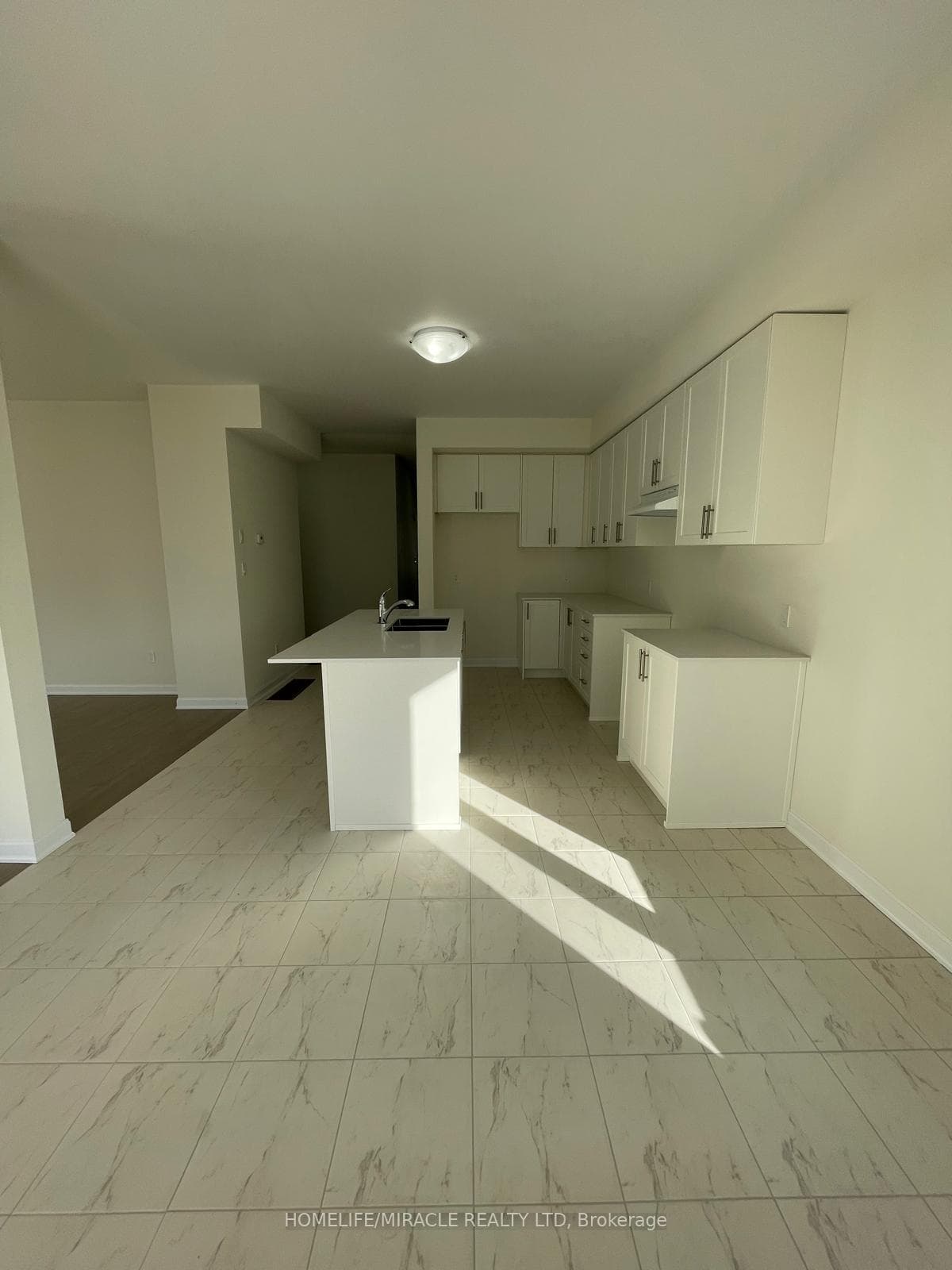 91 Oakmont Drive photo 9