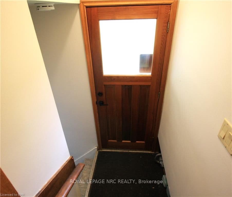 21 MCCOLL Drive photo 12