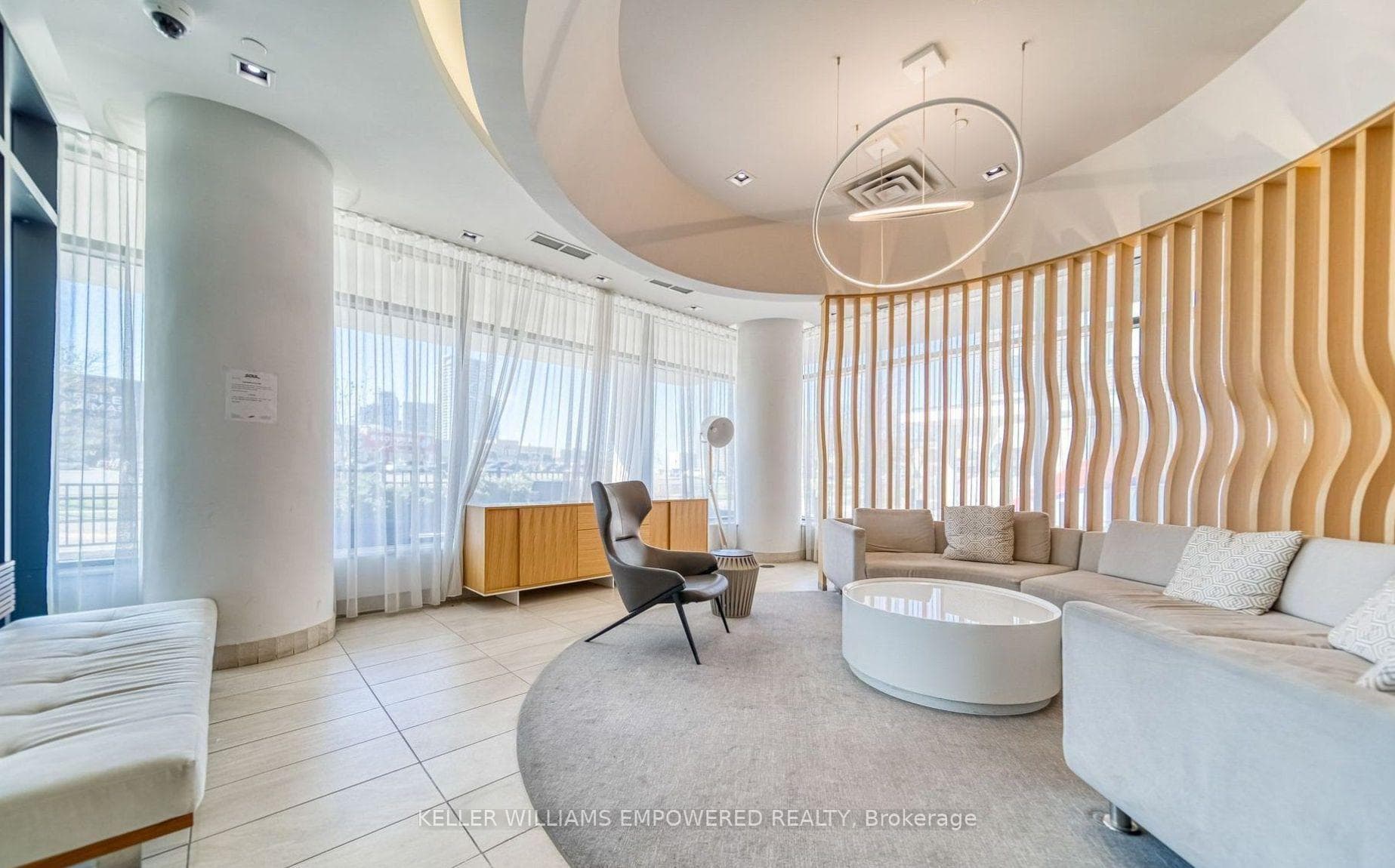 150 Fairview Mall Drive Unit 1601 photo 4