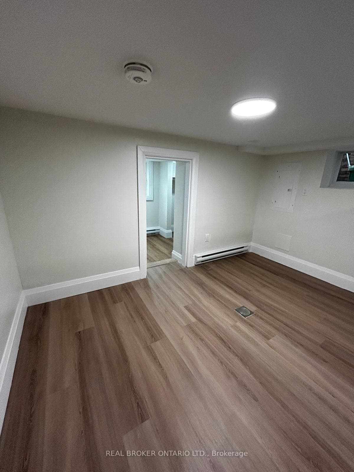 659 Vaughan Road Unit 3 photo 11