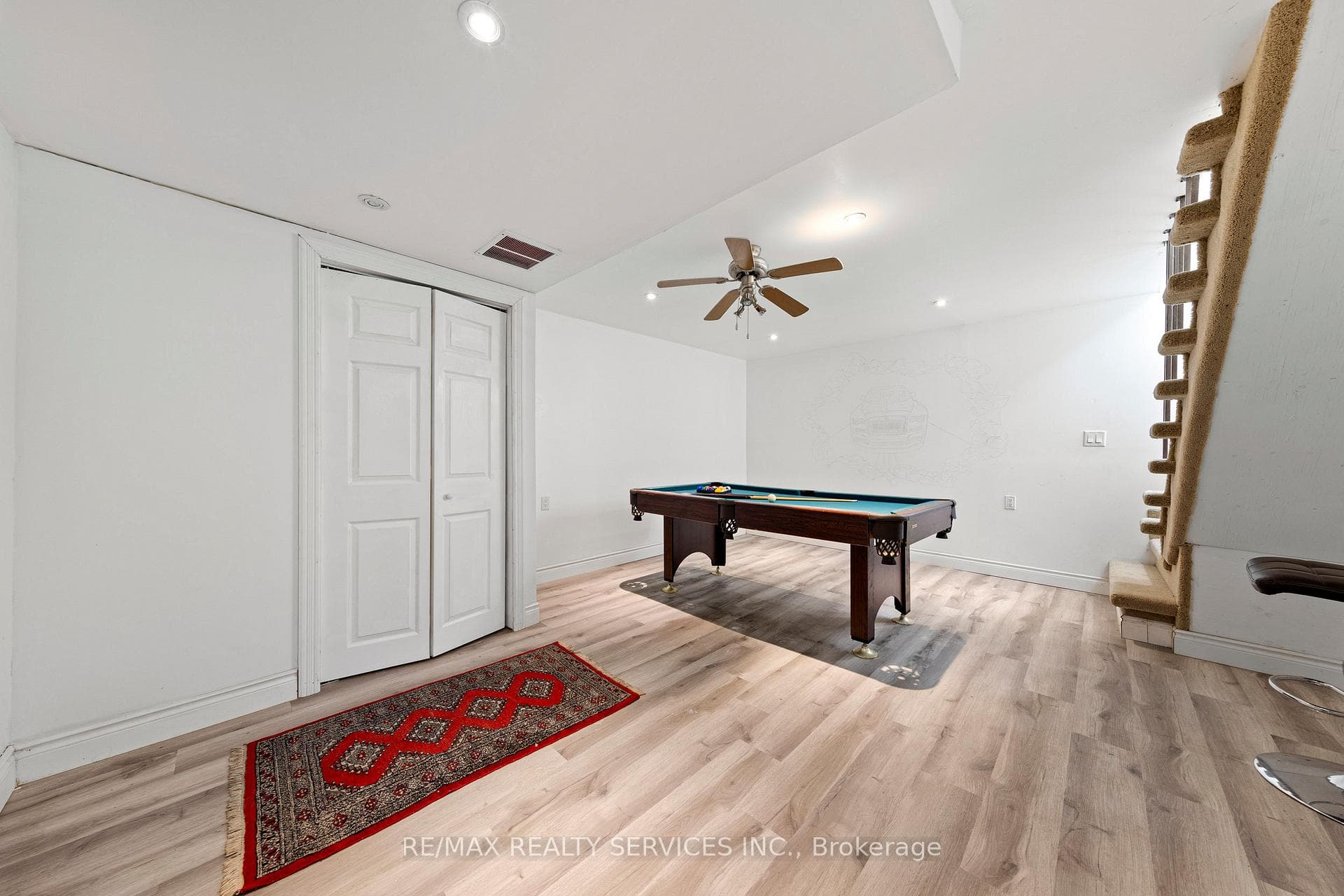 10 Rosswood Crescent photo 39