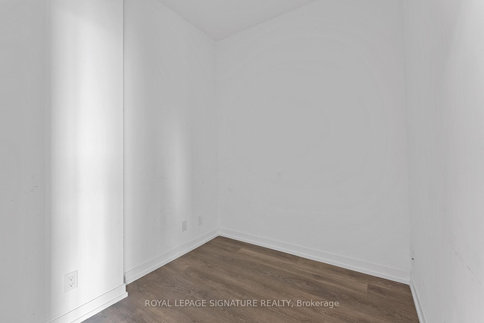 5 Buttermill Avenue Unit 5009 photo 25