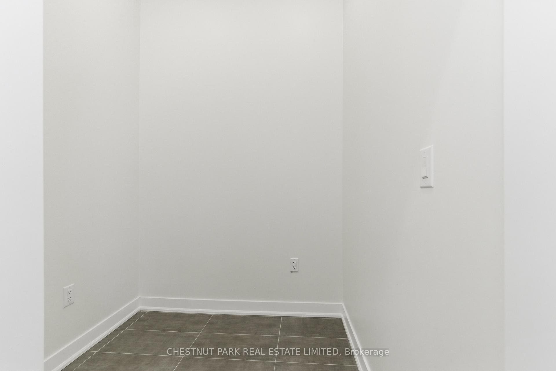 41 Roncesvalles Avenue photo 10