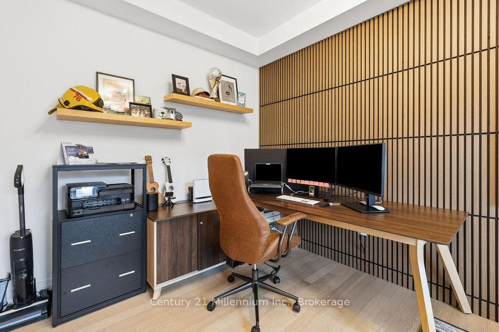 30 Mclean Avenue photo 6