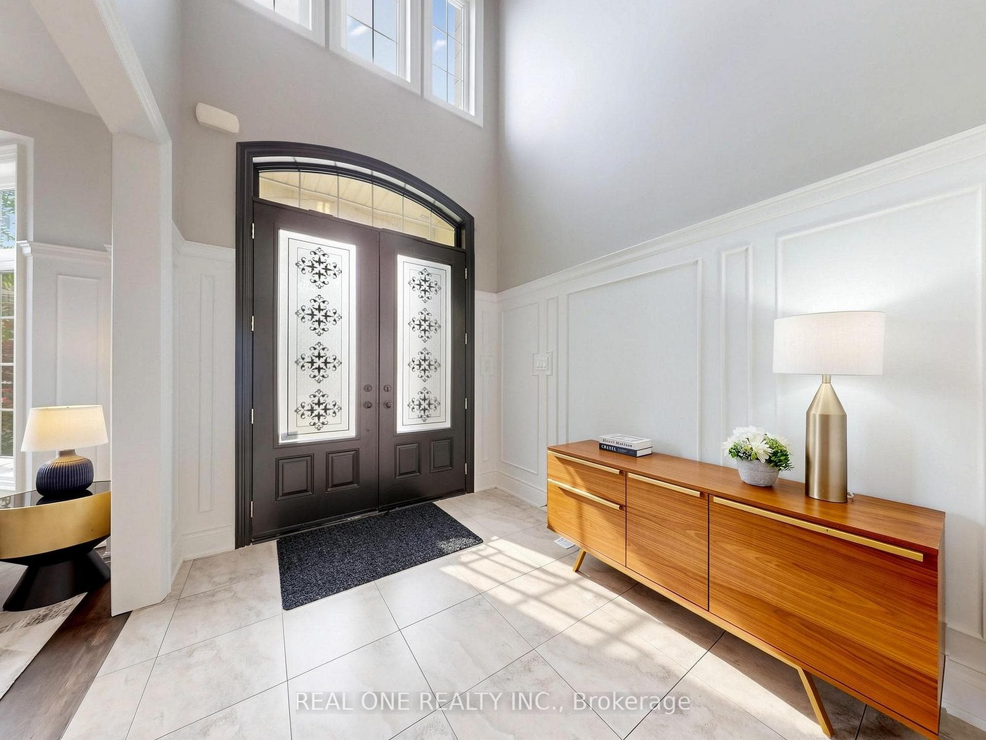 111 Headwind Boulevard photo 11
