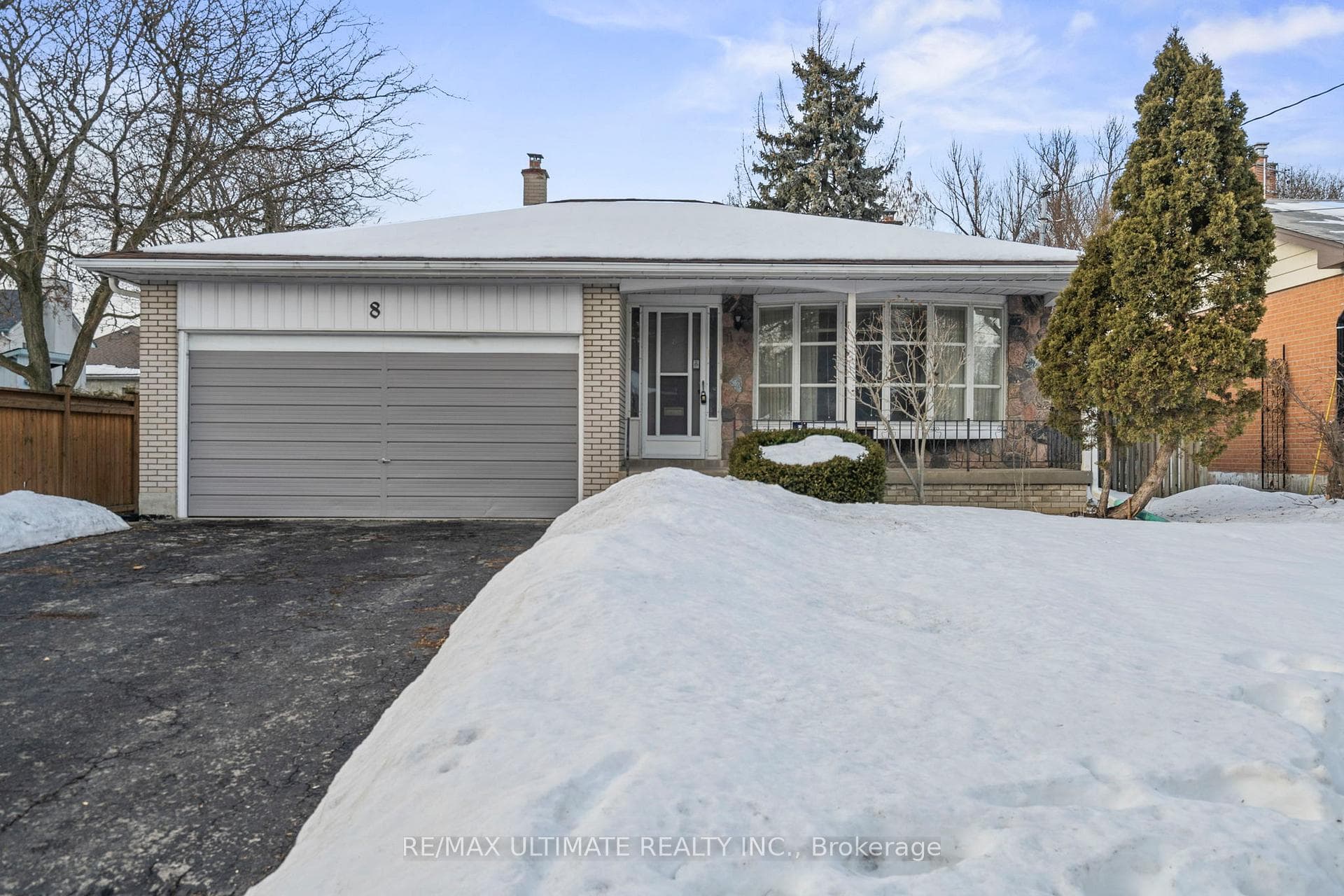 8 Keane Avenue photo 1