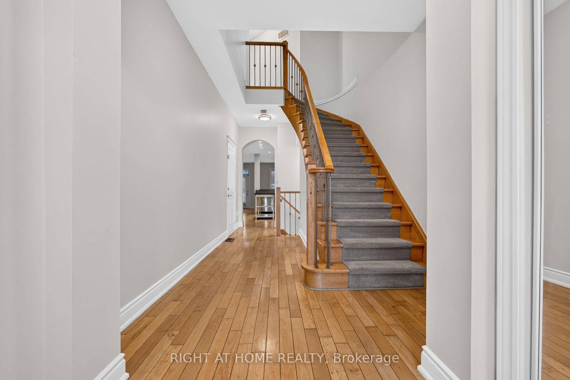 346 Creek Path Avenue photo 6