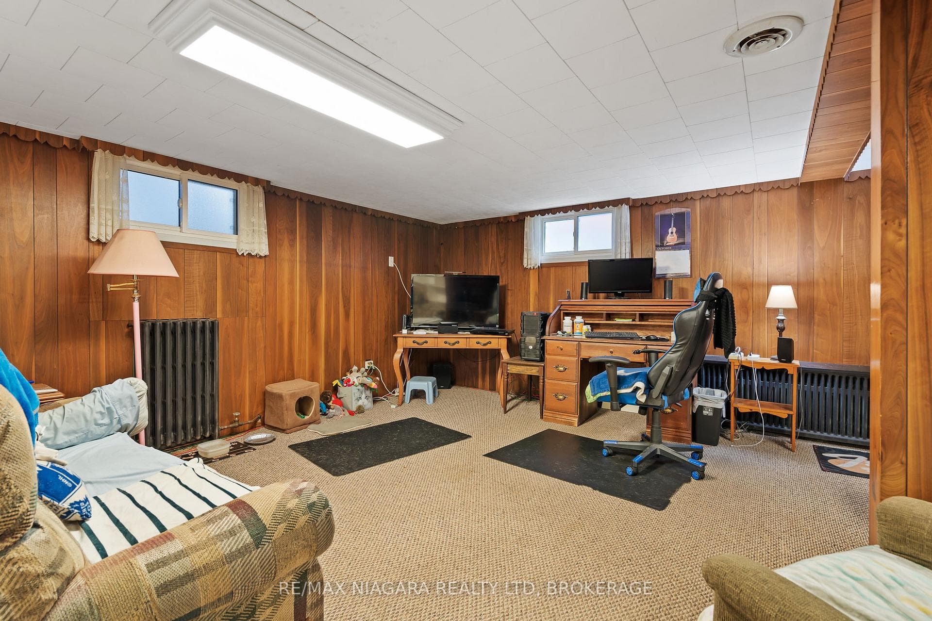 419 Steele Street photo 15