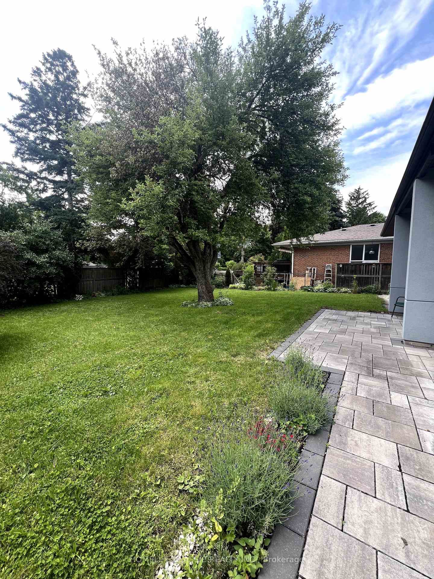159 Yorkview Drive Unit Main FL photo 23