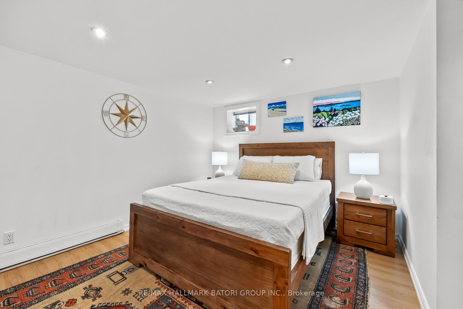 100 Braemar Avenue photo 22
