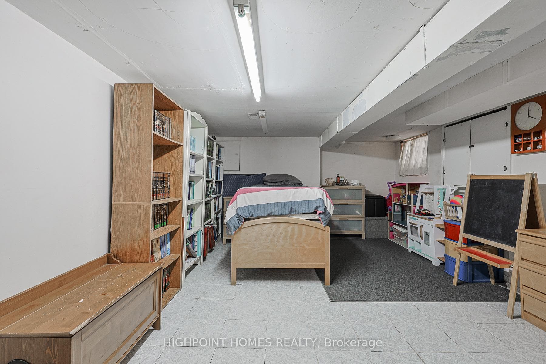 387 Sammon Avenue photo 30