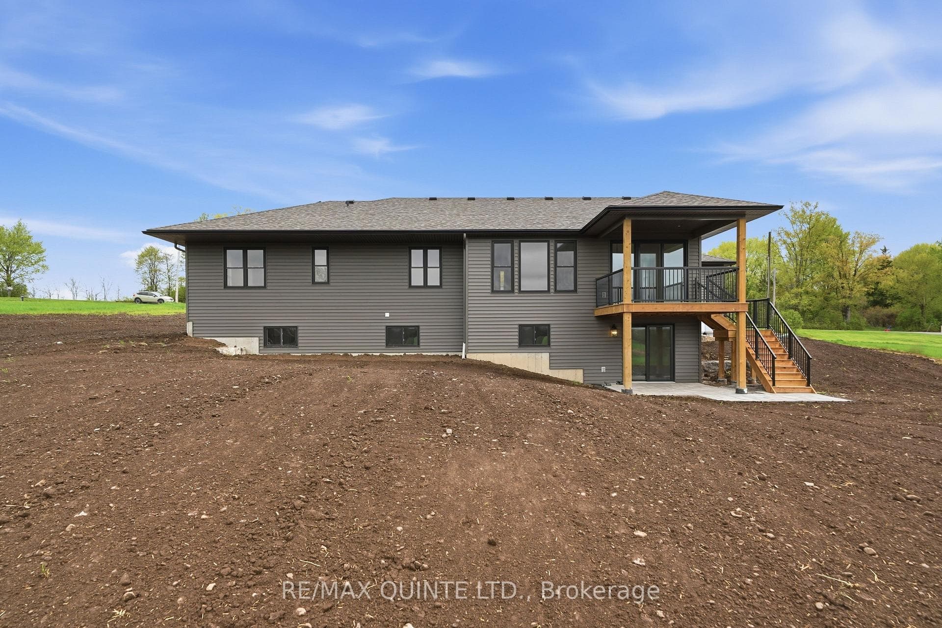 2501 Harmony Road photo 39
