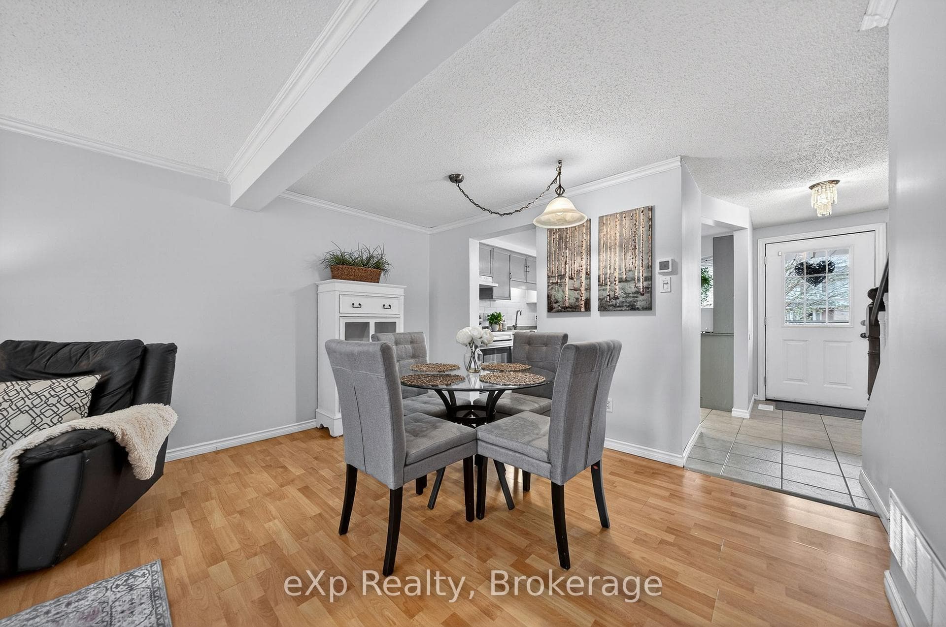 111 Connelly Drive photo 13