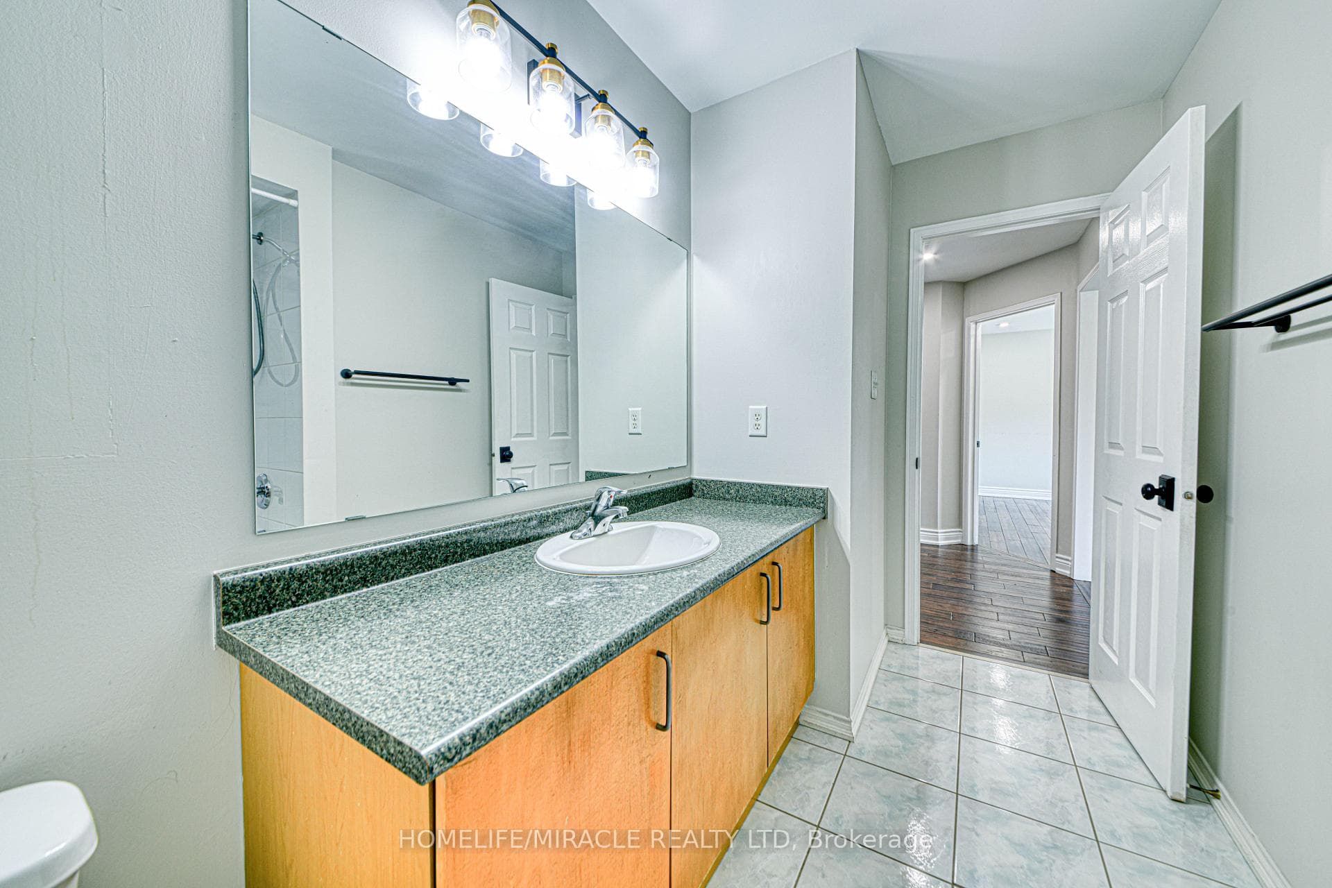 1350 Aldergrove Drive photo 20