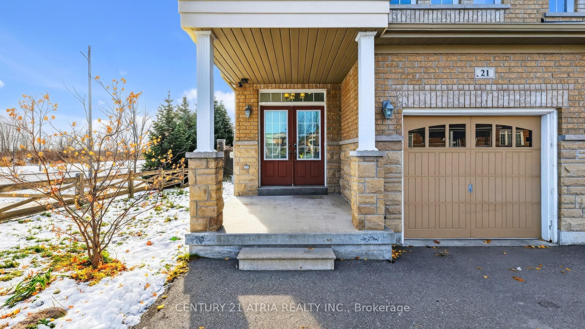 21 Gooseman Crescent photo 3