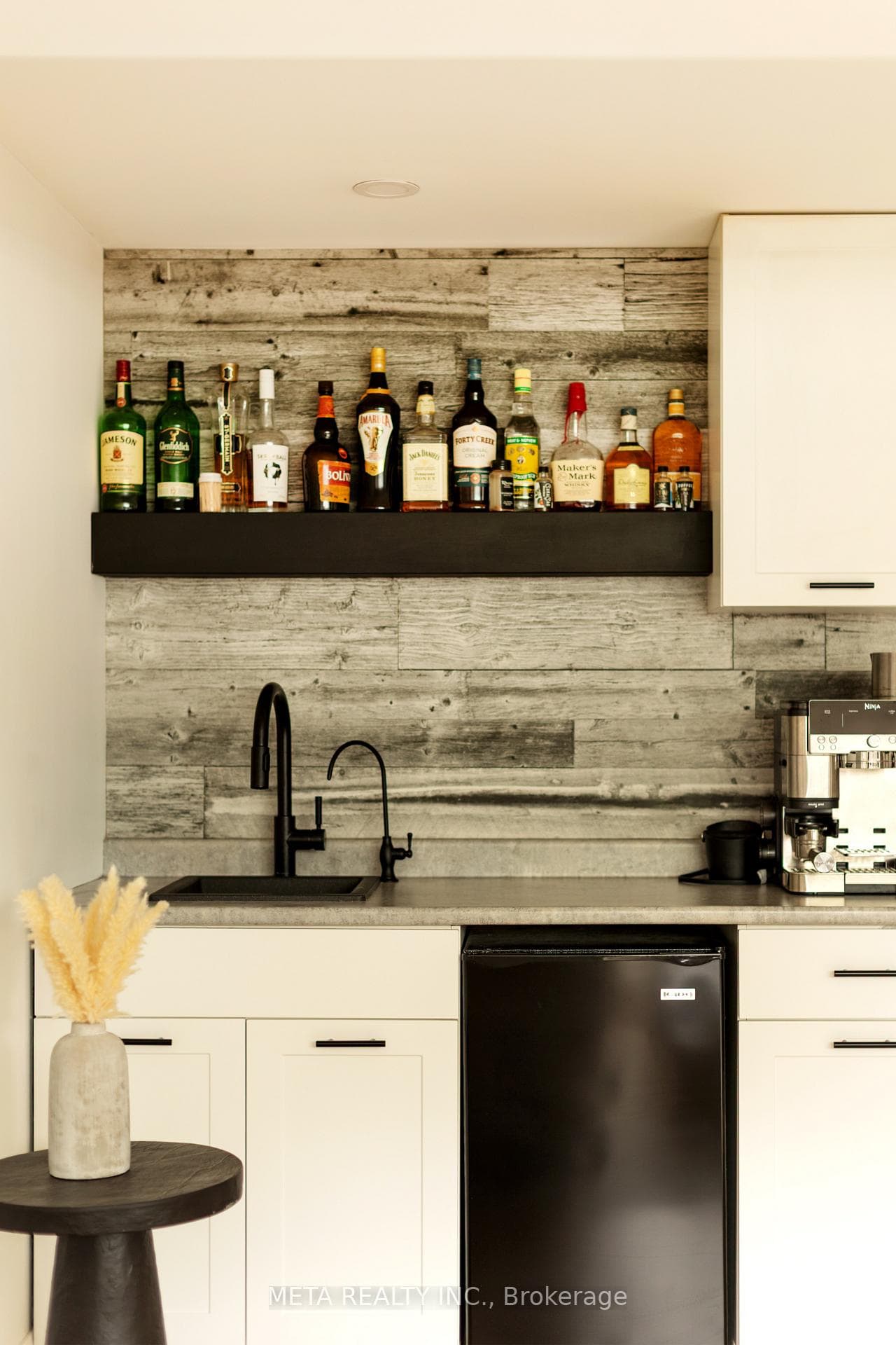 3 Randy Avenue photo 30