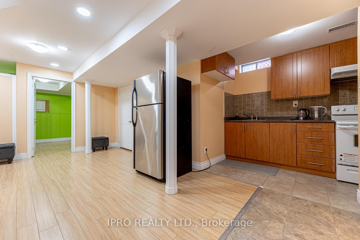 127 Meadowlark Drive photo 21