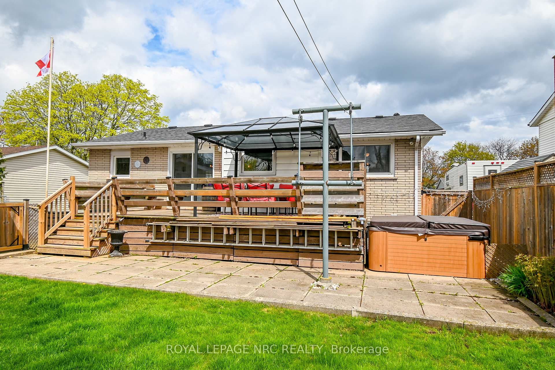27 Forest Road photo 43