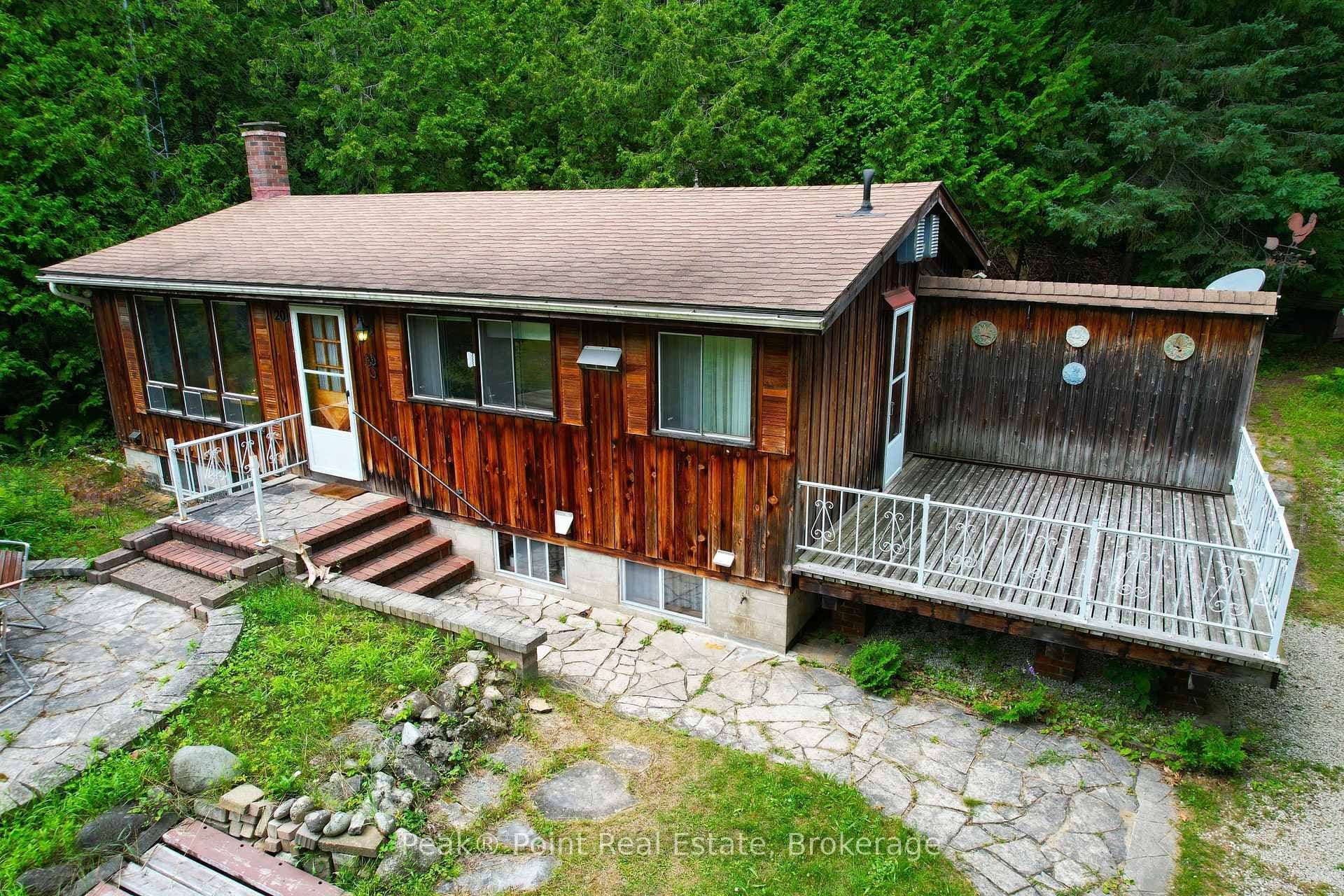 20 RIVERSIDE Place photo 15