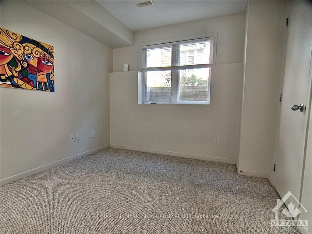 795 MONTREAL Road Unit 3 photo 10