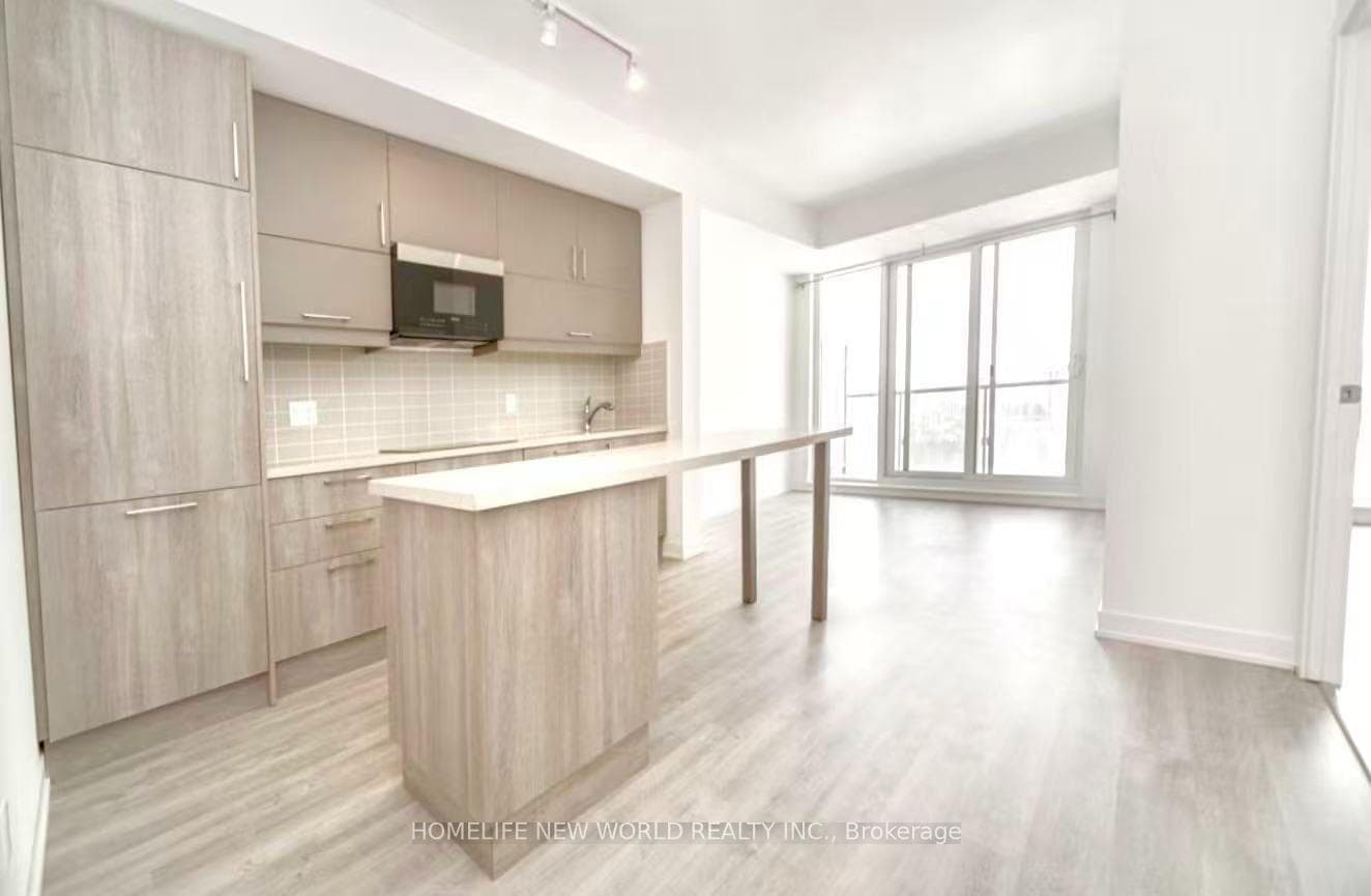 8119 Birchmount Road Unit 1504 photo 7