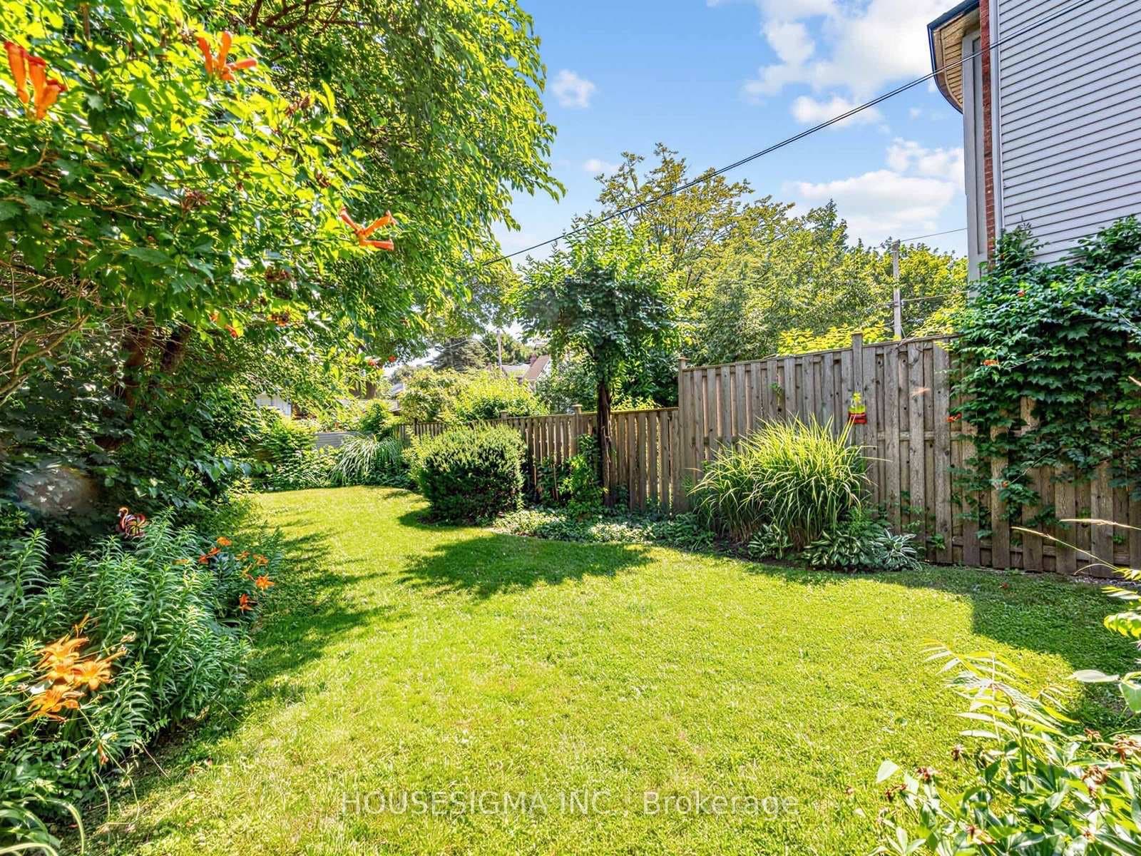 19 Parklea Drive photo 29