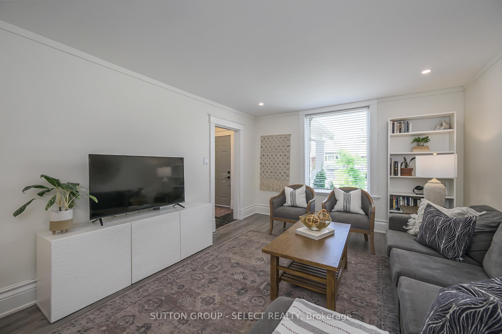 141 Emery Street photo 8
