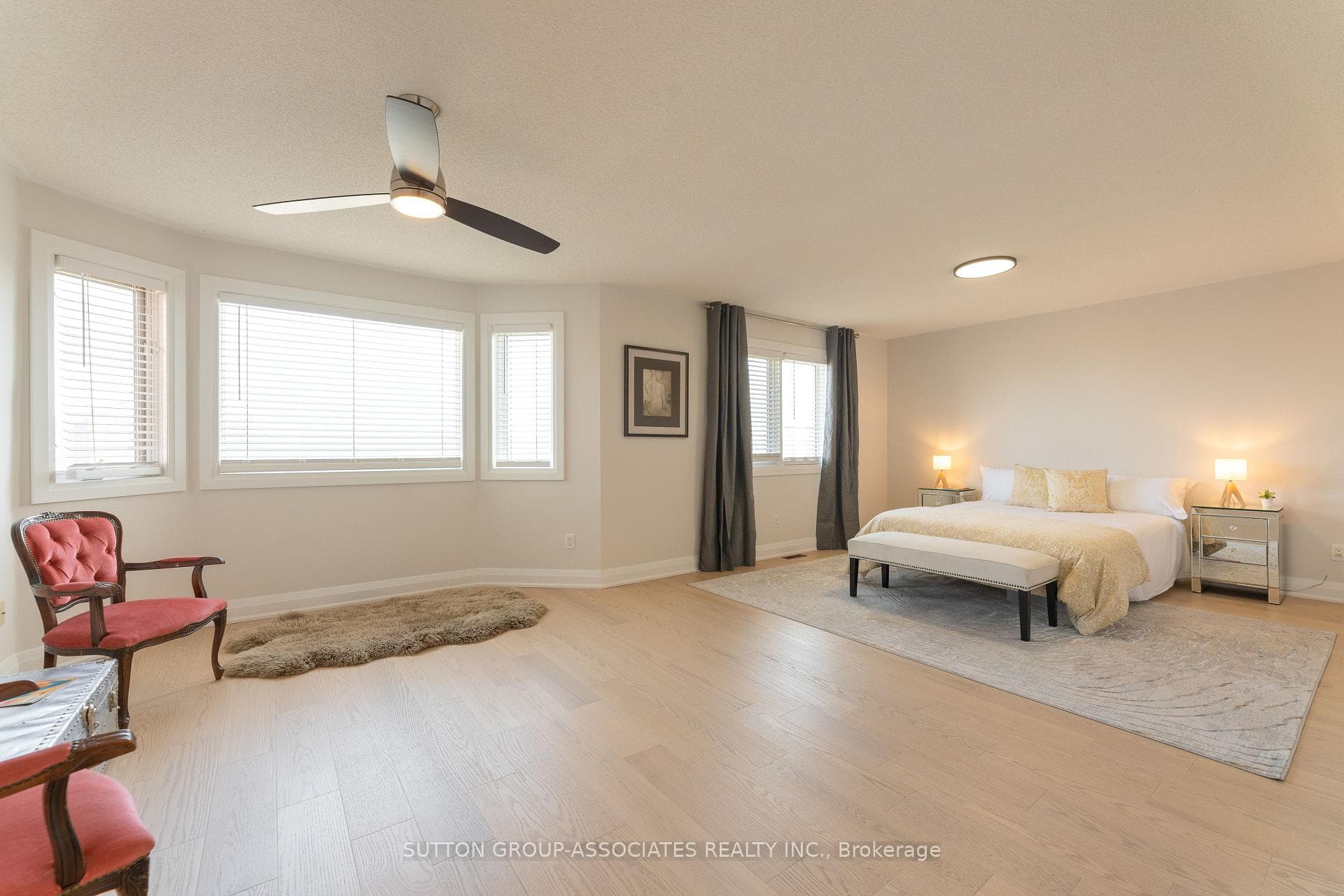 15 Guildford Circle photo 17