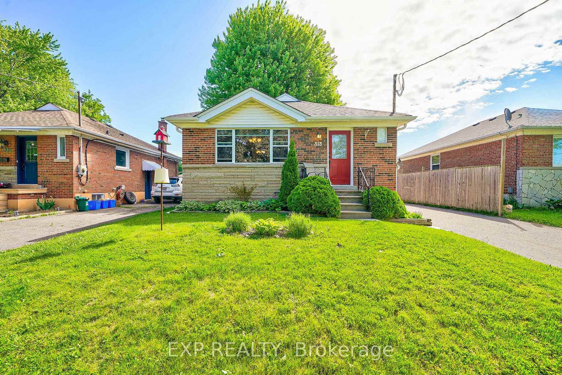 313 Baldwin Street photo 3