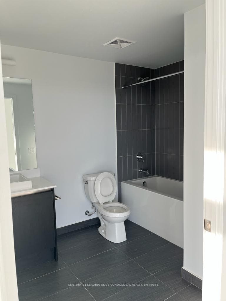 251 MANITOBA Street Unit 616 photo 11