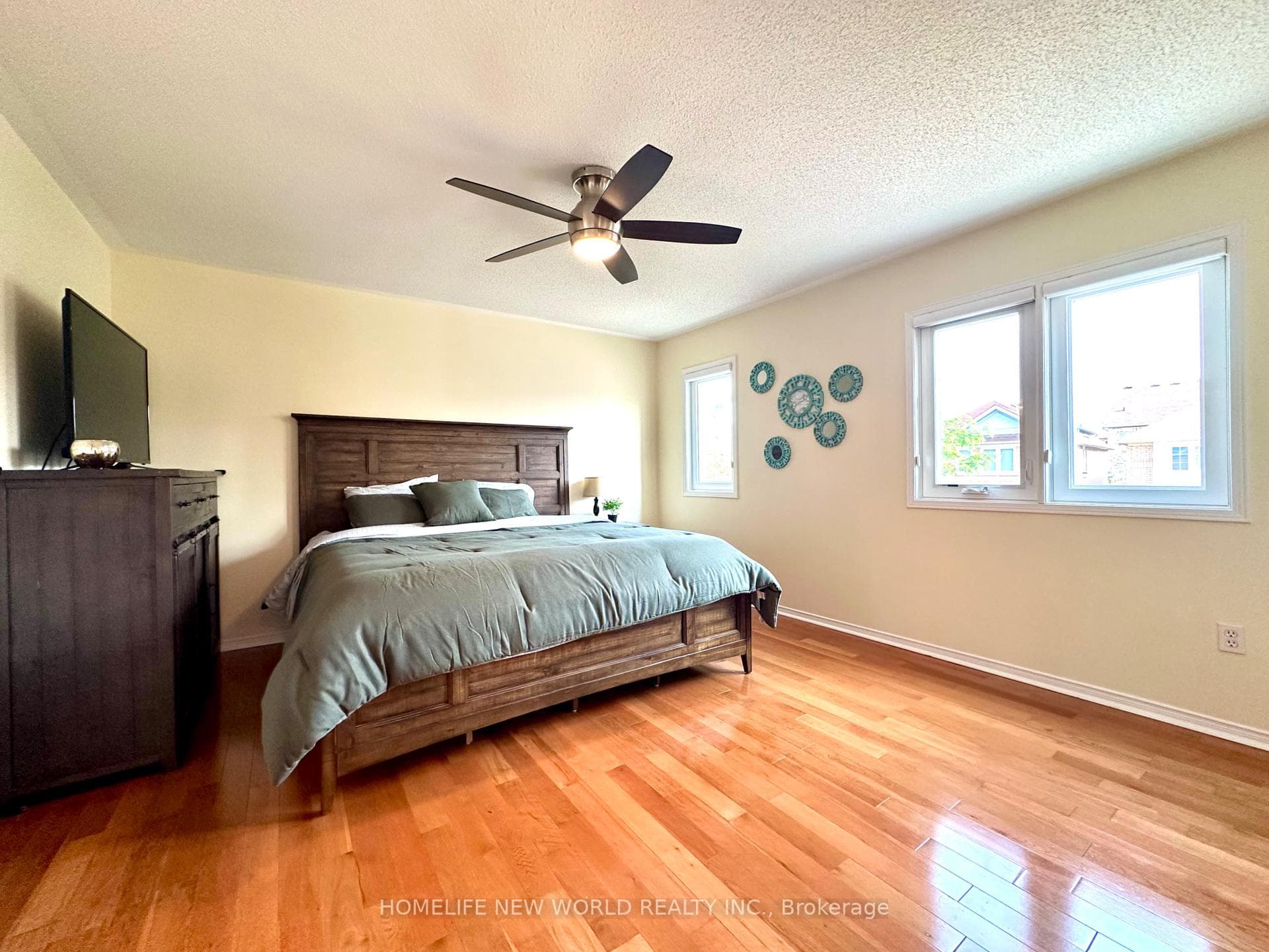 80 Madison Heights Boulevard photo 17