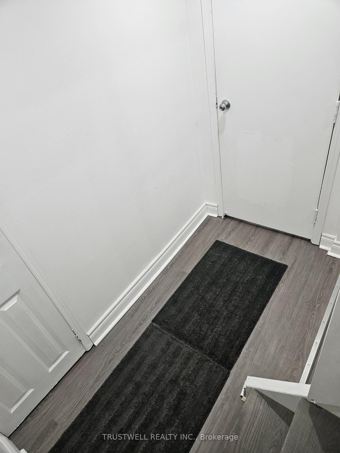 37 Woodward Crescent Unit Bsmt photo 21