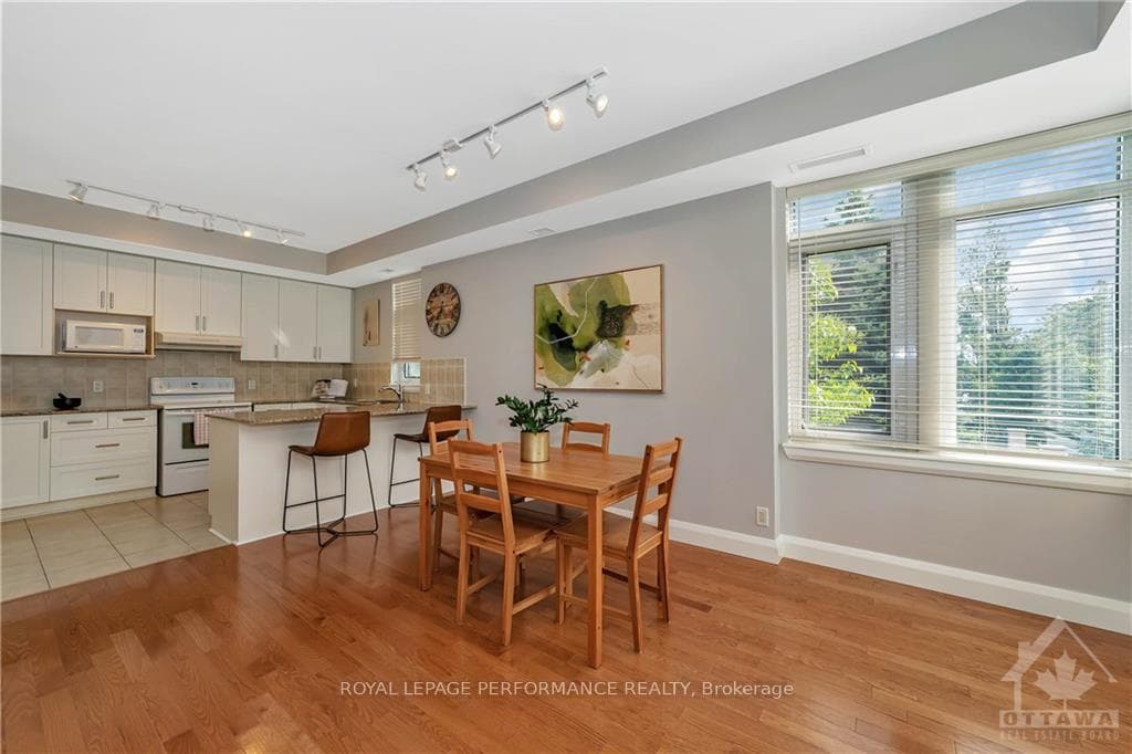 205 BOLTON Street Unit 227 photo 7
