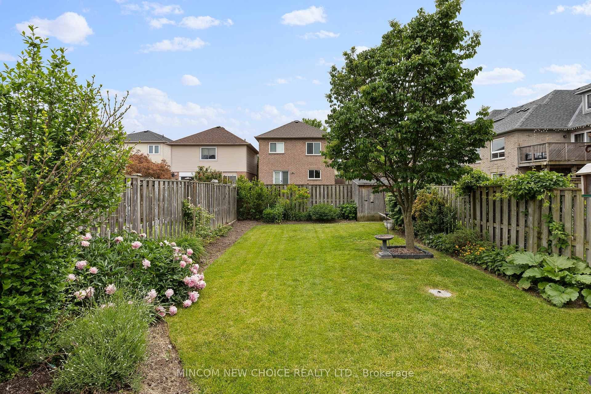 111 Cornish Drive photo 28