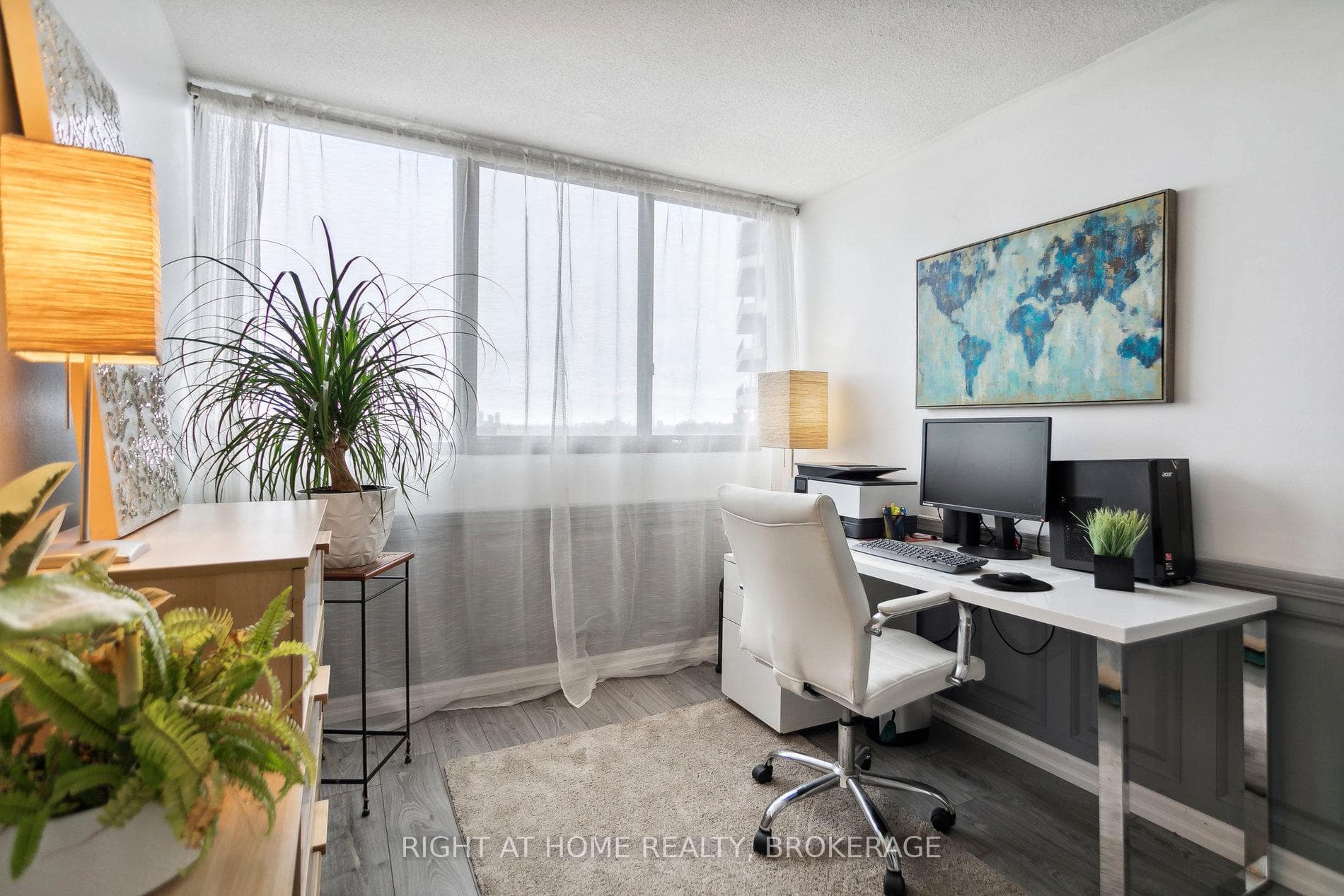 1333 Bloor Street Unit 901 photo 34
