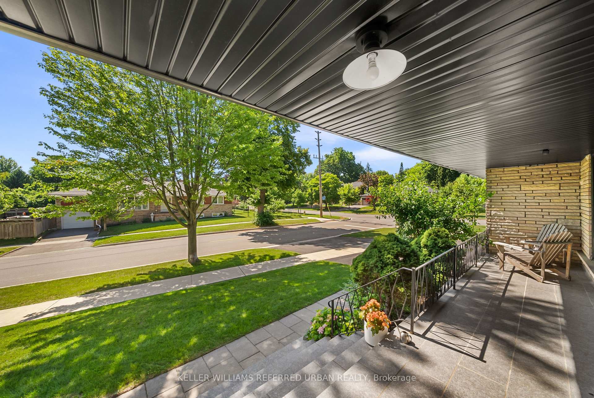 115 Bonnyview Drive photo 46